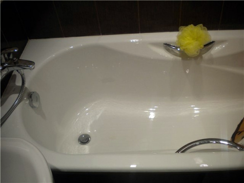 Чугунная ванна Roca Malibu 170x70 2333G0000 с отверстиями для ручек с антискользящим покрытием фото 4